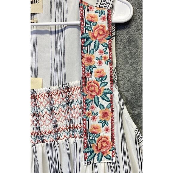 Savanna Jane Women’s Plus Floral Accent Tank Blouse Size 2X - Picture 2 of 11